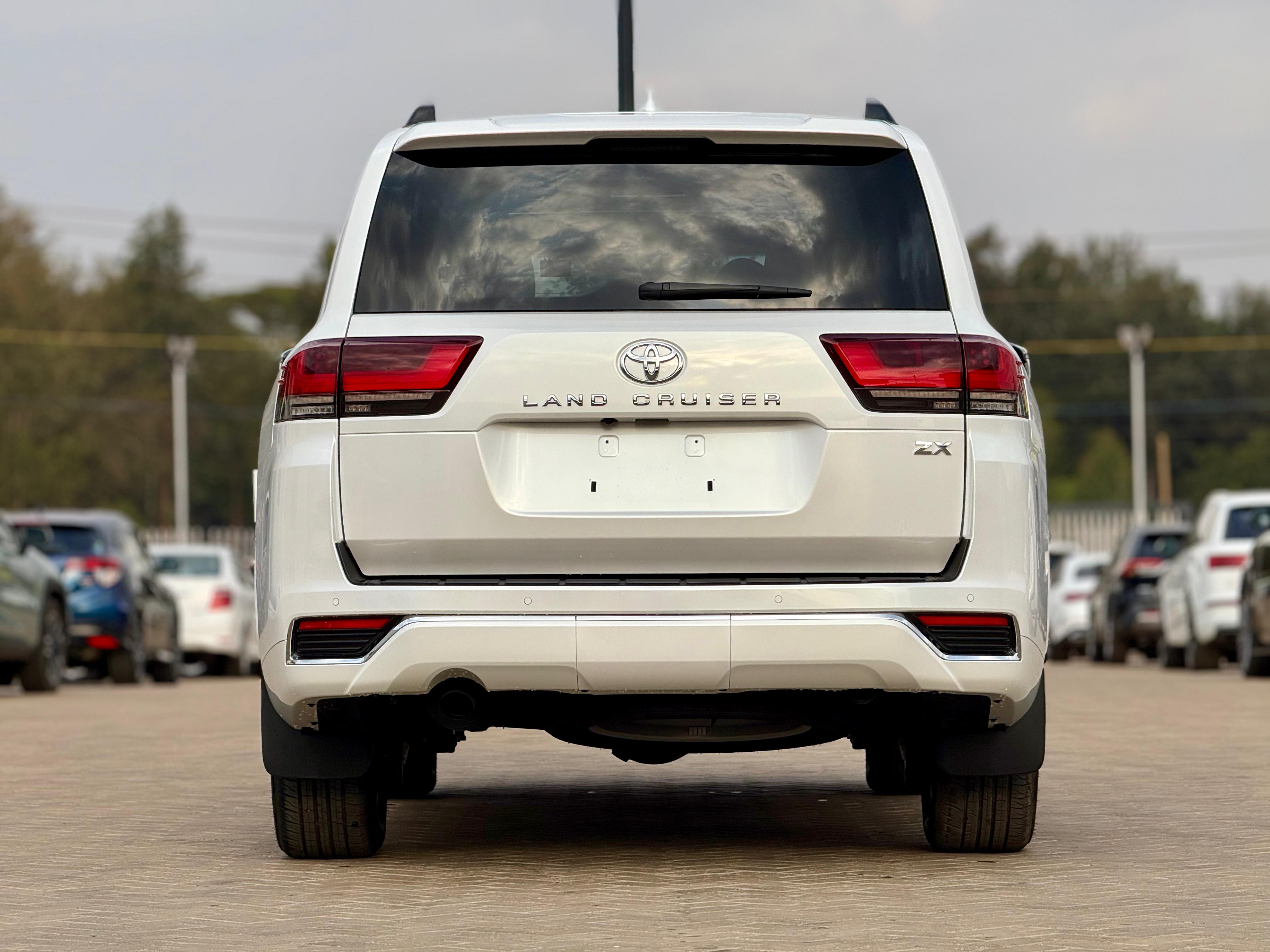 2021 Toyota Land Cruiser Land Cruiser J300 Series (GR Sport, ZX